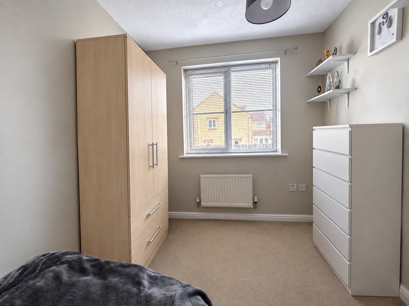 Room Rayburn Court in Newsham