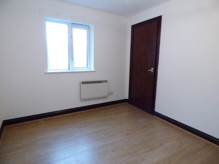 Flat Lammas Street in Carmarthen