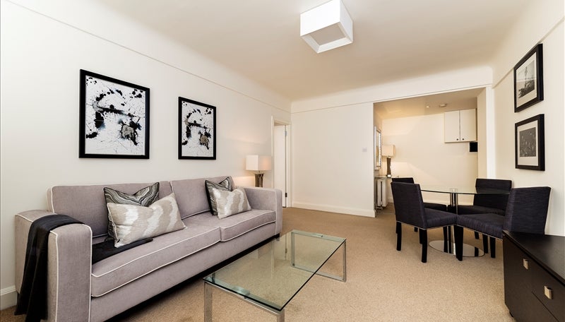 Flat Fulham Road in Greater London