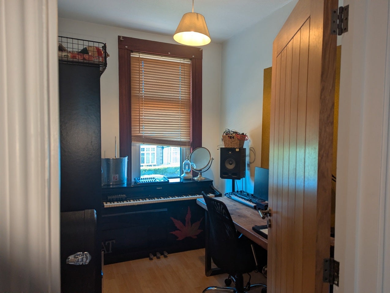 Room Cranston Road in Greater London