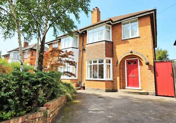 House Heathlands Road in Birmingham