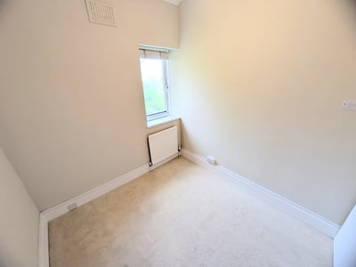 Flat Summerlands in Yeovil