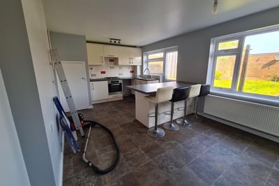 House Halden Close in Test Valley