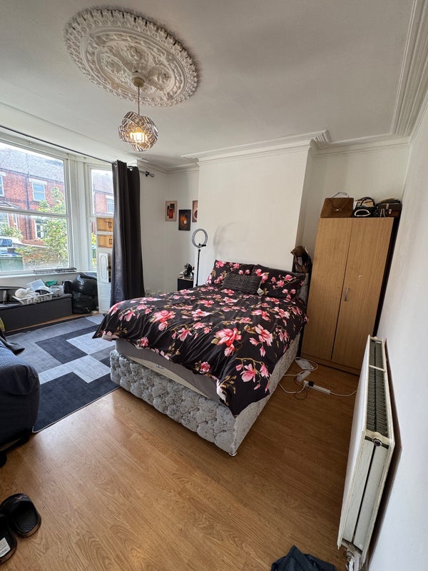 Room Herbert Road in Greater London