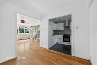 House Chichele Gardens in Greater London