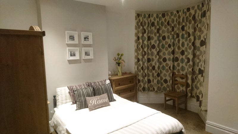 Room Dovercourt Road in Sheffield