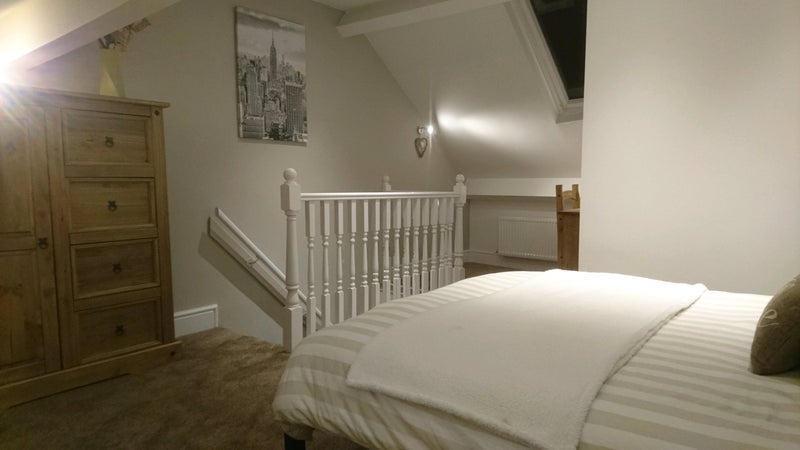 Room Dovercourt Road in Sheffield