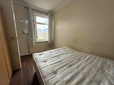 Flat Regina Road in Greater London