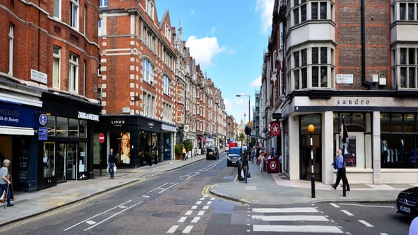 Room Hanover Gate Mansions in City of Westminster