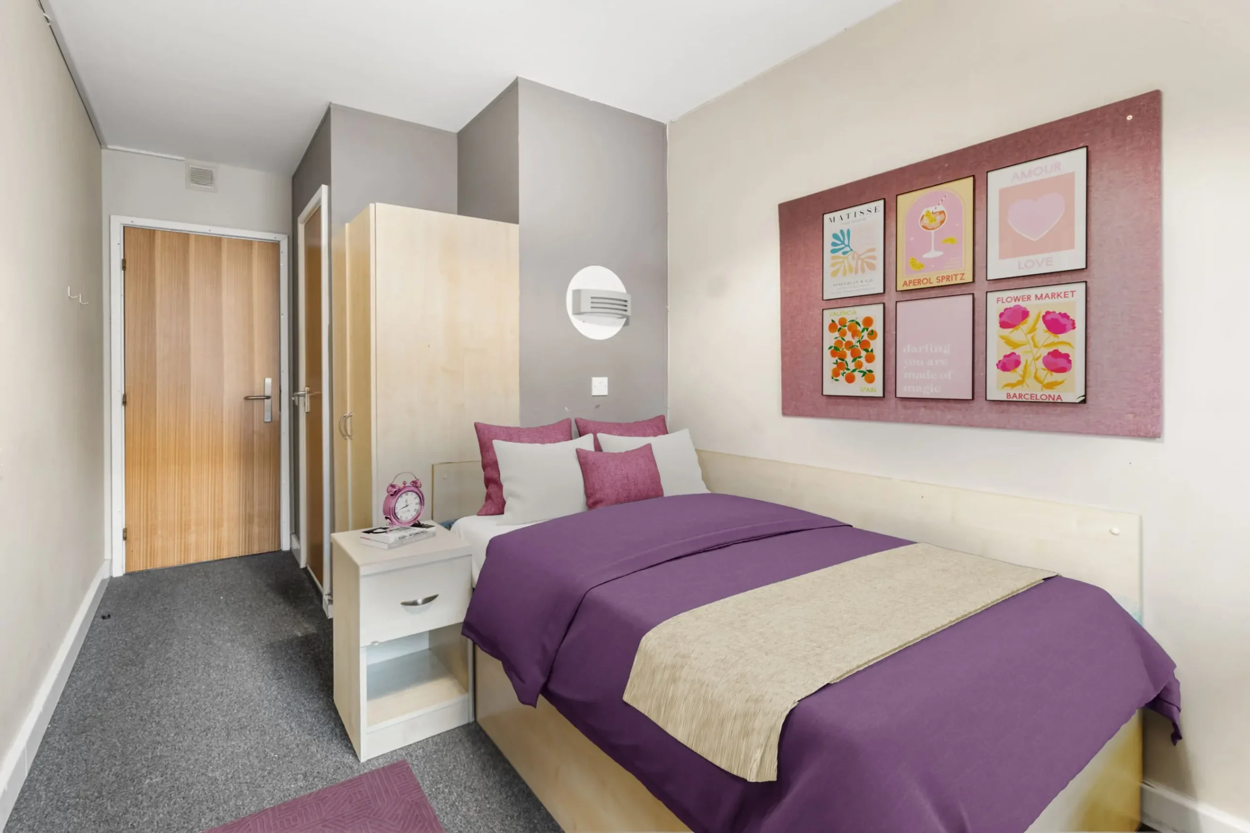Room Corporation Street in Birmingham