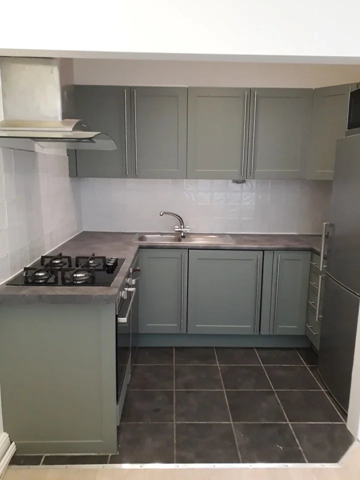 Flat Normand Gardens in Greater London