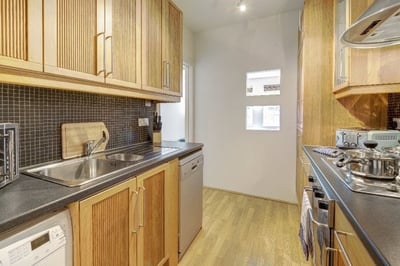Flat Fulham Road in Greater London