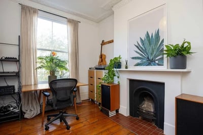 House Sigdon Road in Greater London