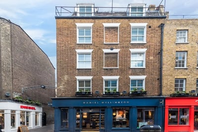 Flat Marlborough Court in City of Westminster