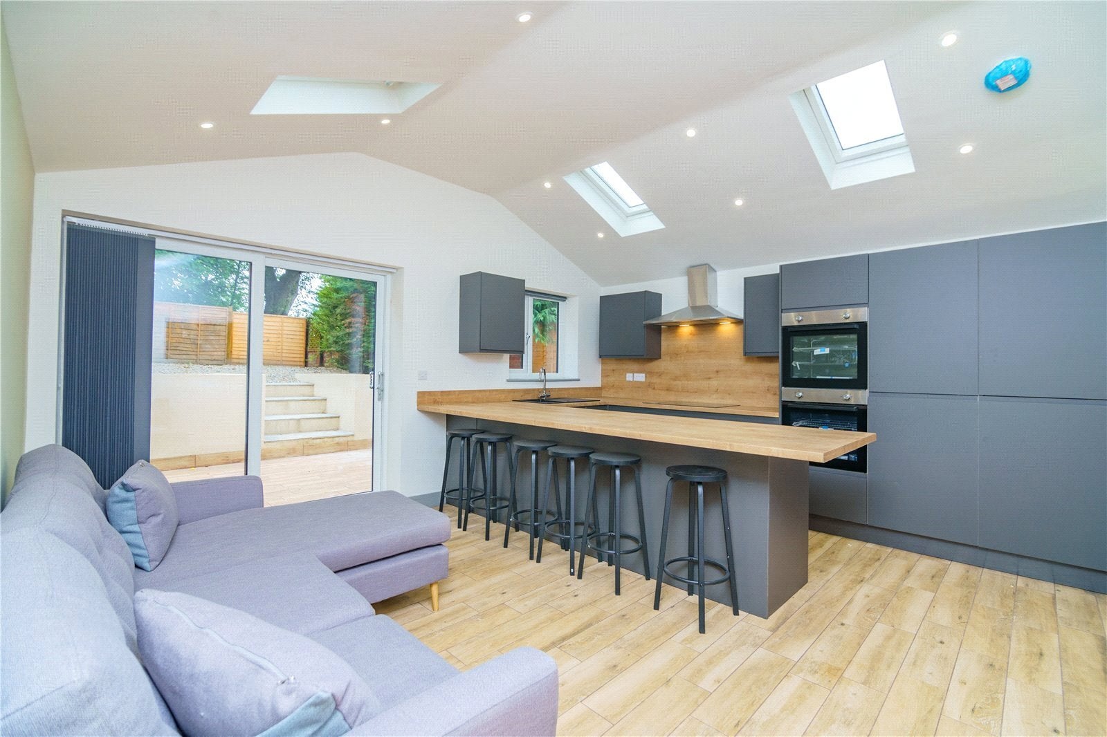 Room Malvern Road in Kirklees