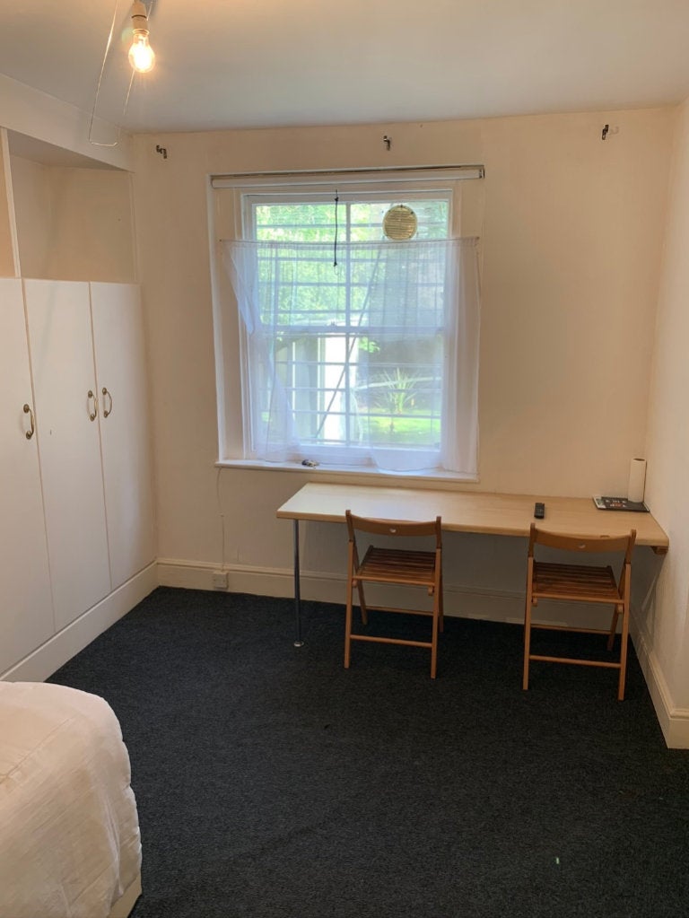 Flat Belsize Park in Greater London