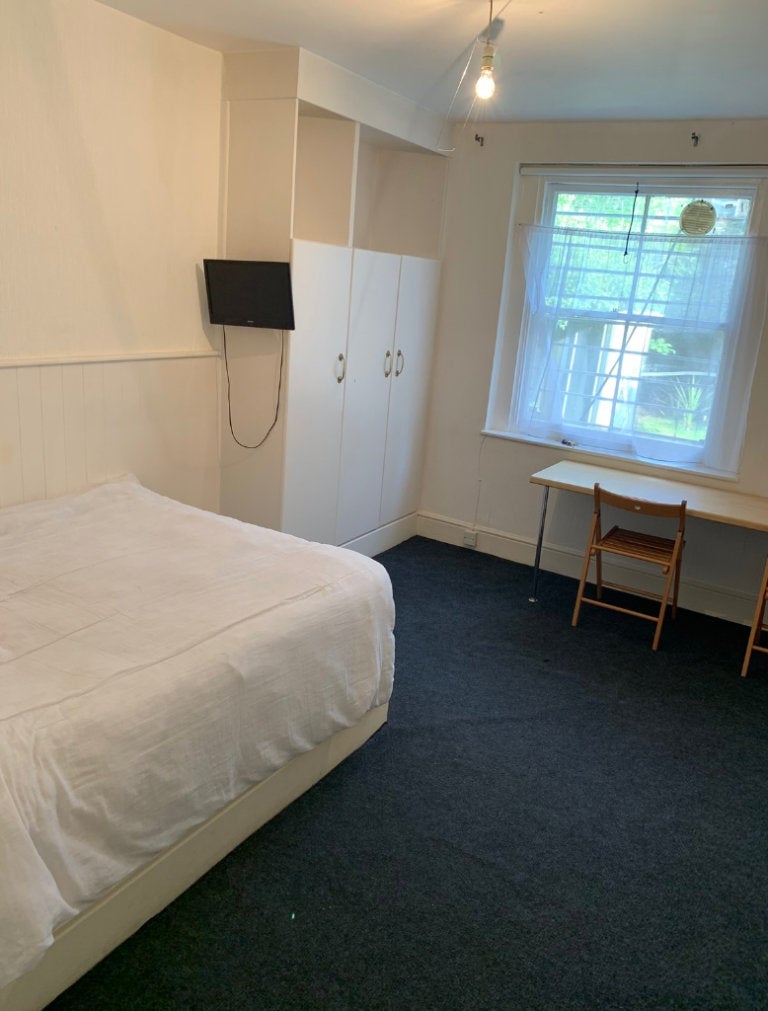 Flat Belsize Park in Greater London
