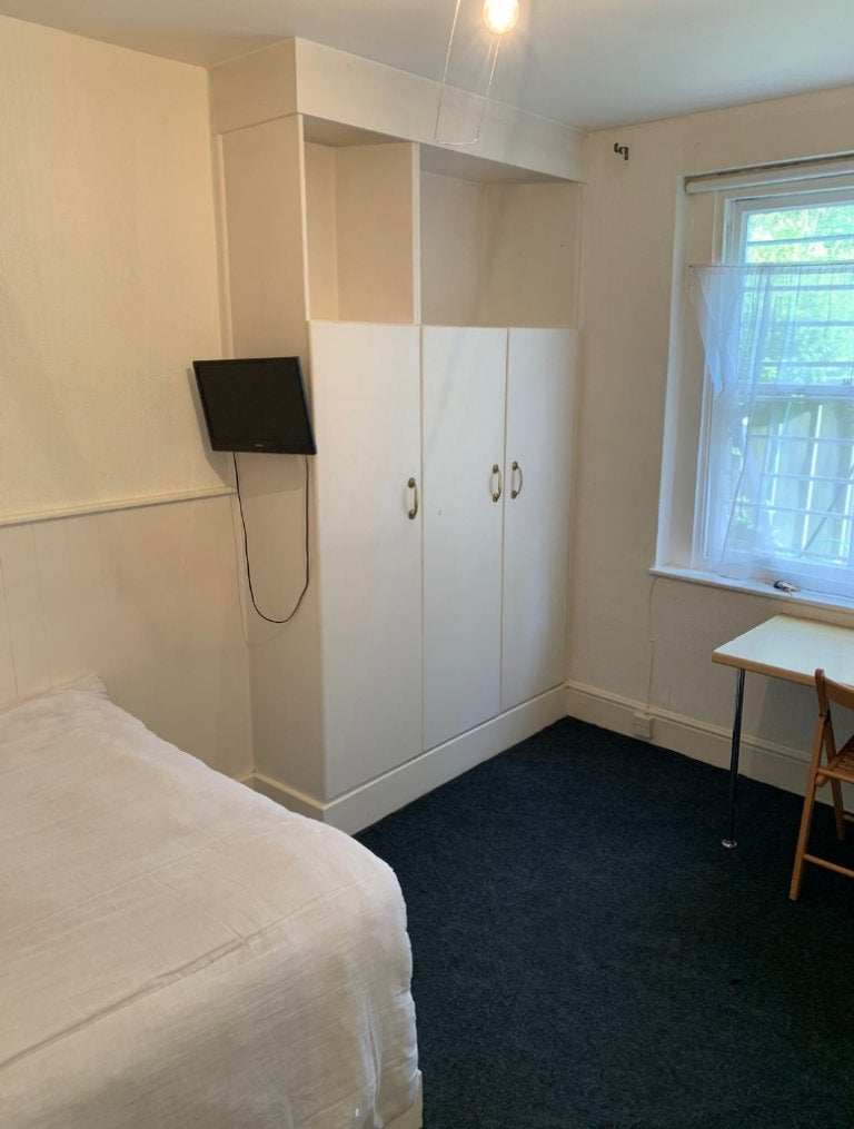 Flat Belsize Park in Greater London