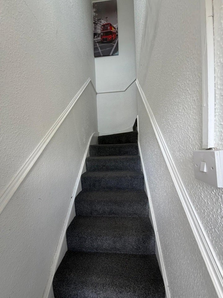Flat West End Lane in Greater London