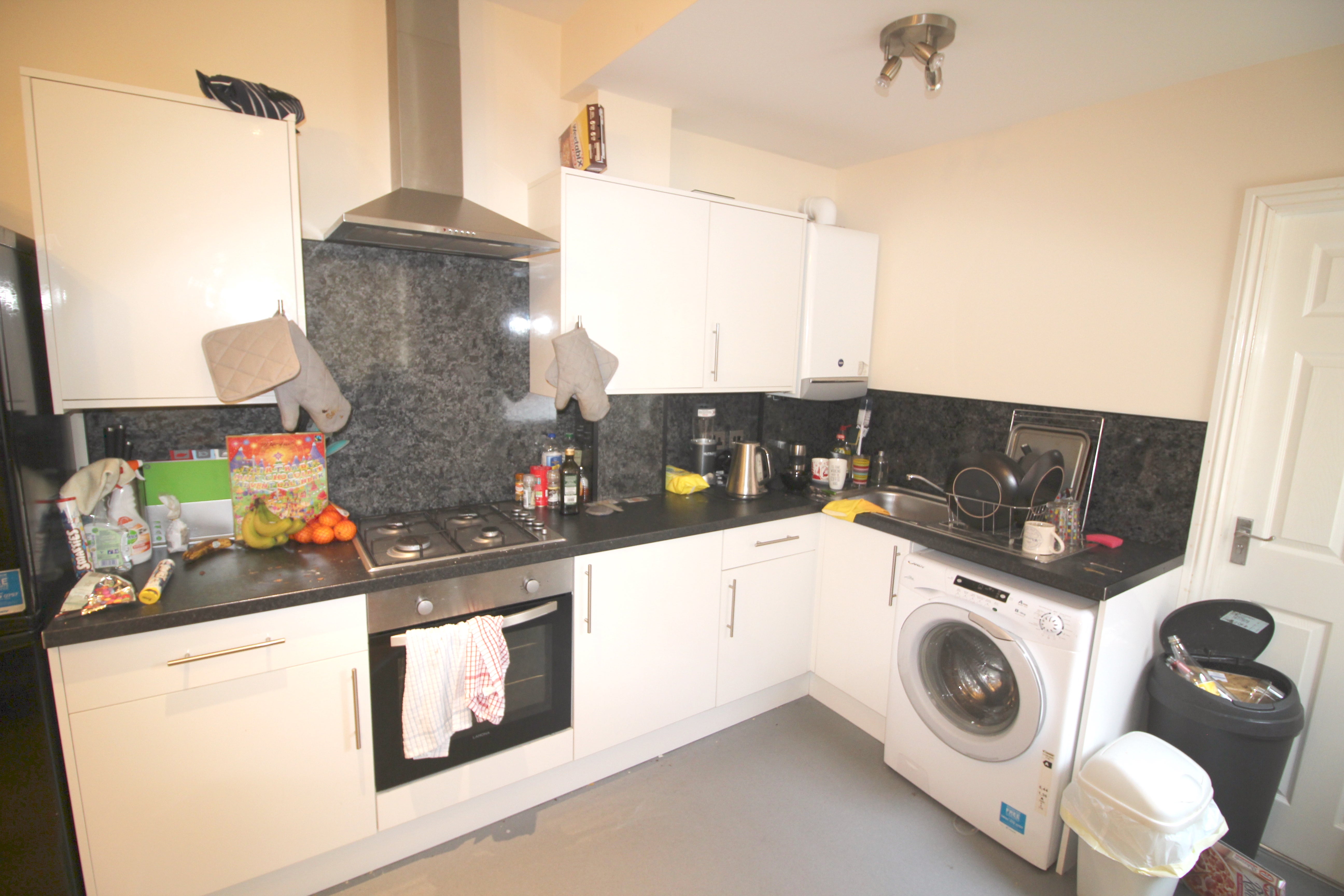 Flat Coniston Avenue in Newcastle upon Tyne