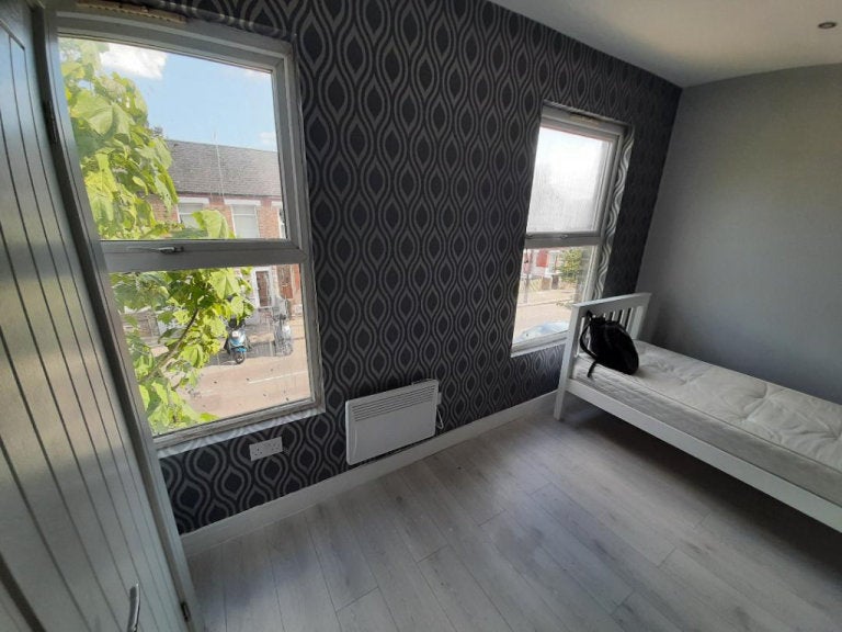 Flat Copley Close in Greater London