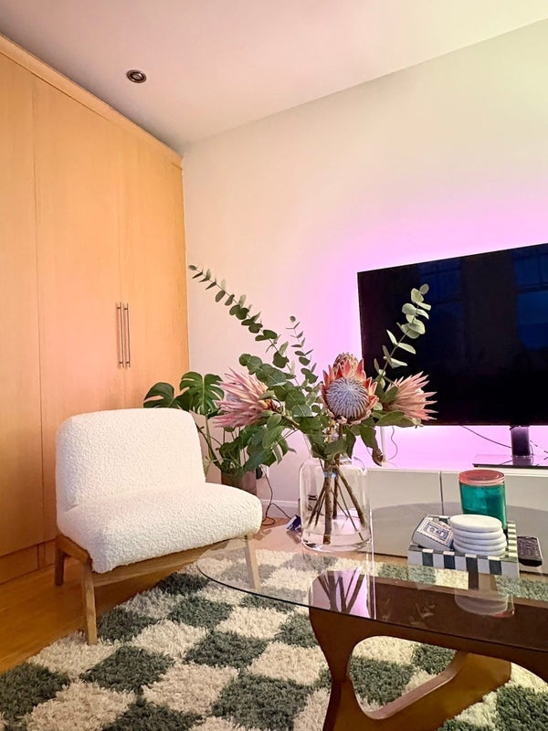Room Haverstock Hill in Greater London