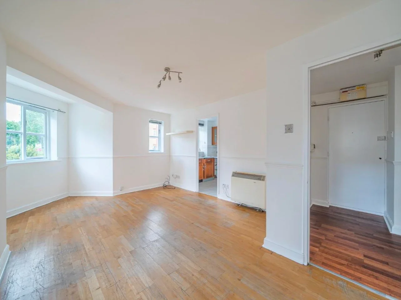 Flat Livesey Close in Greater London
