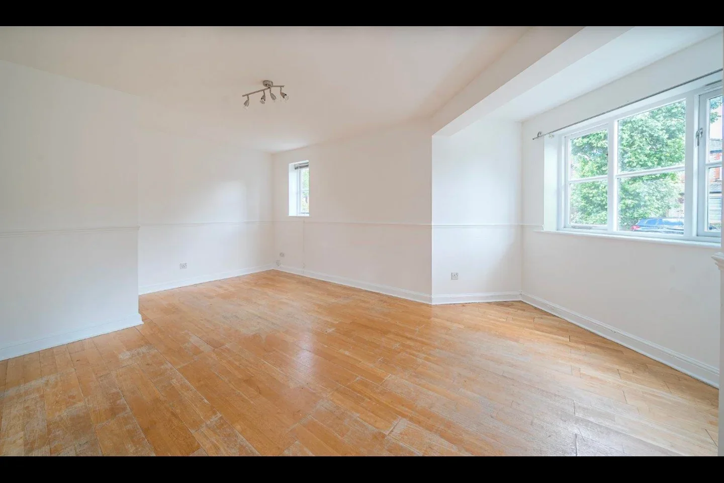 Flat Livesey Close in Greater London