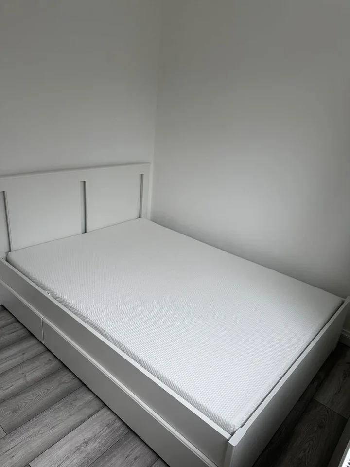 Room Transmere Road in Greater London