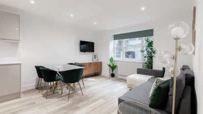 Flat Trebovir Road in Greater London