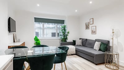 Flat Trebovir Road in Greater London
