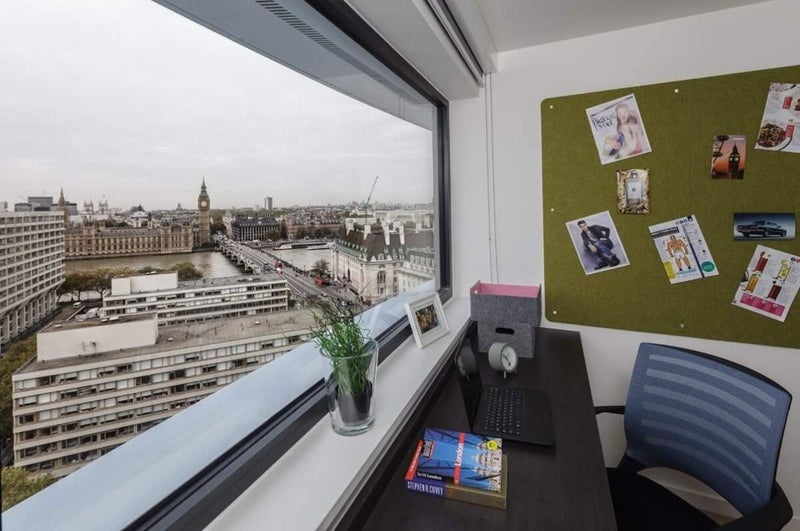 Room Walworth Road in Greater London