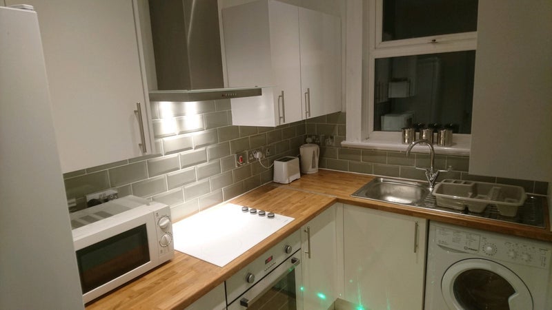 Room Dovercourt Road in Sheffield
