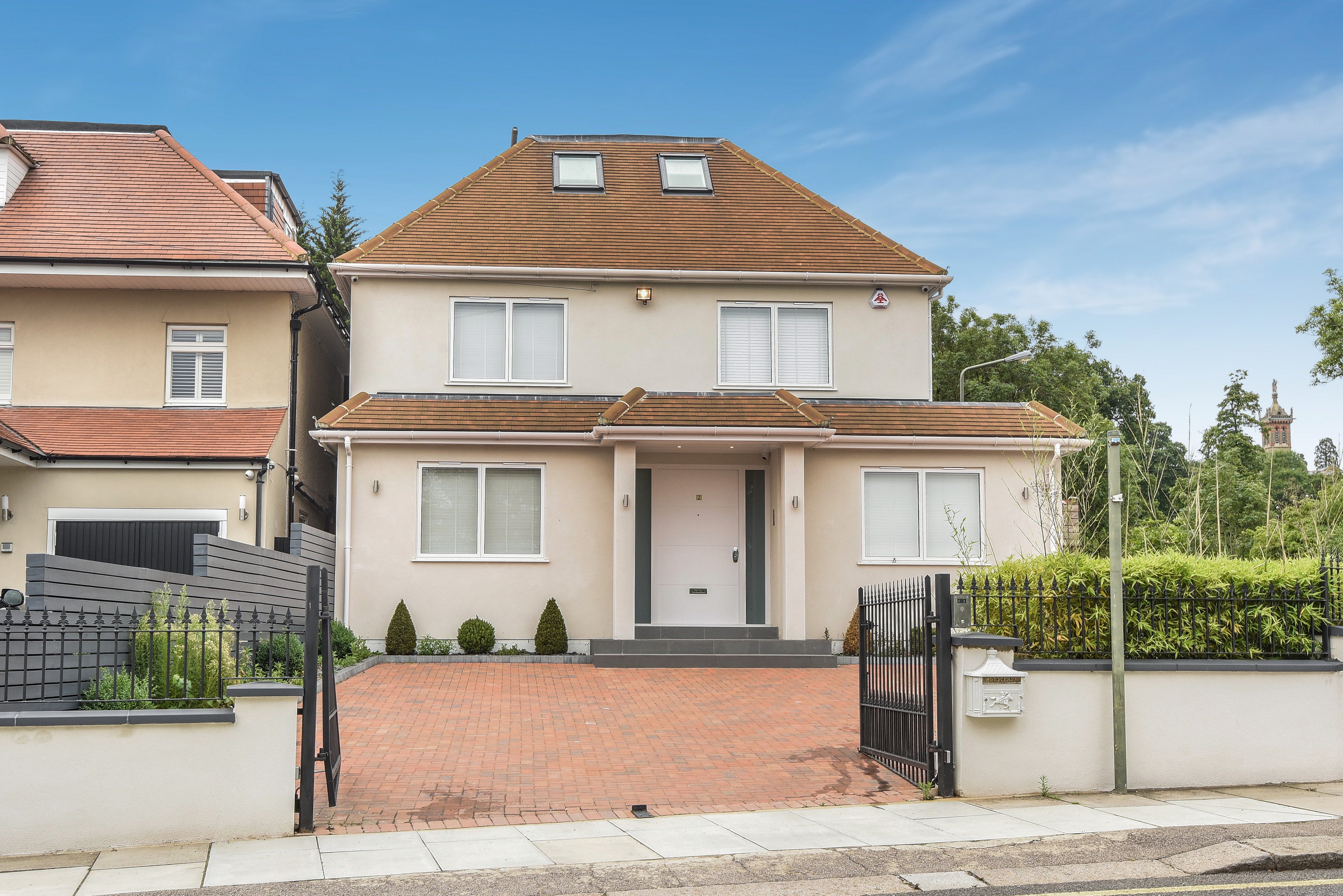 House Uphill Road in Greater London
