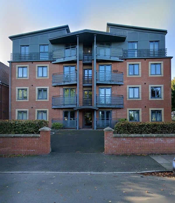 Flat Melville Road in Birmingham
