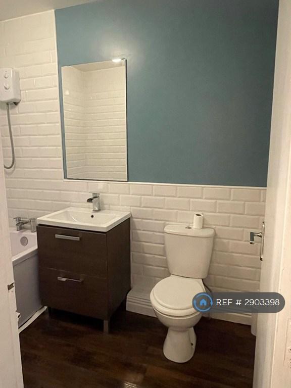 Flat Woodside in Sunderland