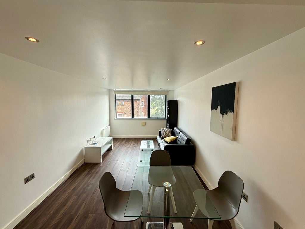 Flat Wrentham Street in Birmingham