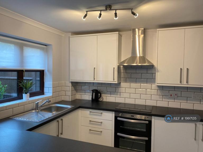 House Blacksmith Drive in Maidstone