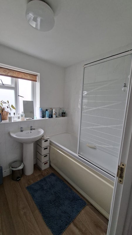 Room Salisbury Drive in Bristol