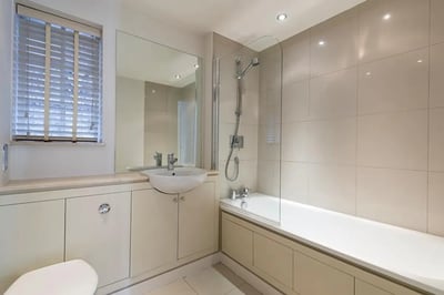 Flat Fulham Road in Greater London