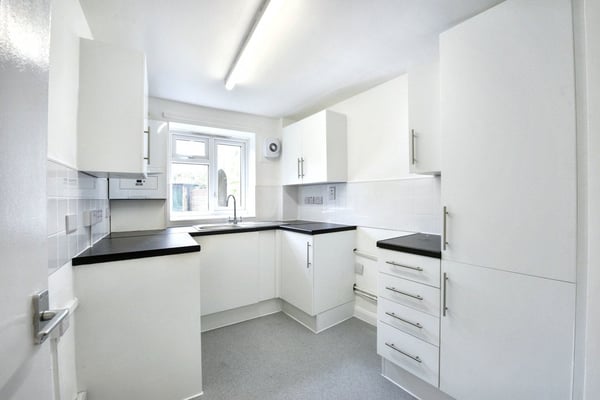 Flat Shenley Road in Greater London