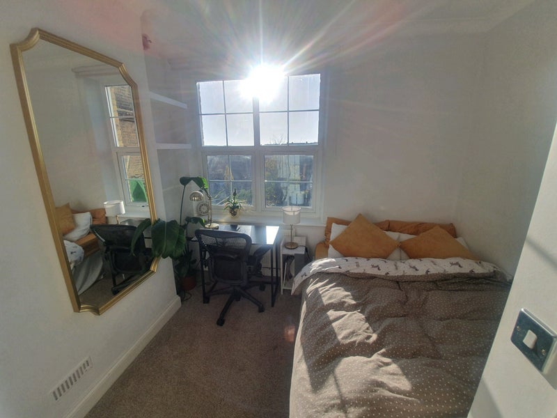 Room Old Kent Road in Greater London