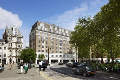 Flat Hill Street in City of Westminster