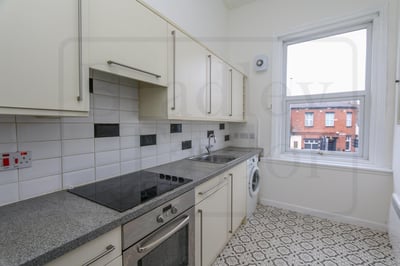 Flat Cheviot Street in Preston