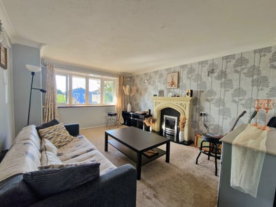 House Waverley Gardens in Cannock Chase