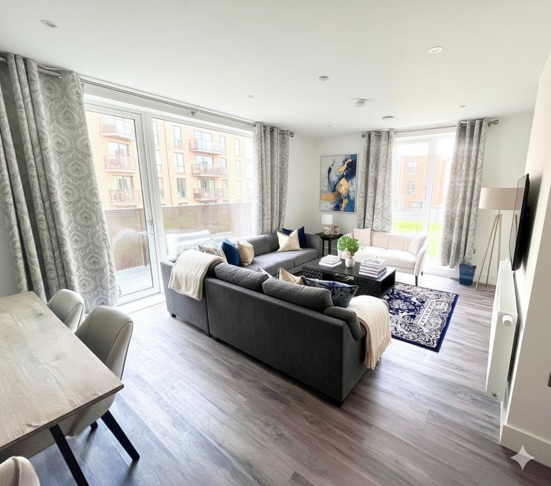 Room Norah Smyth Road in Greater London