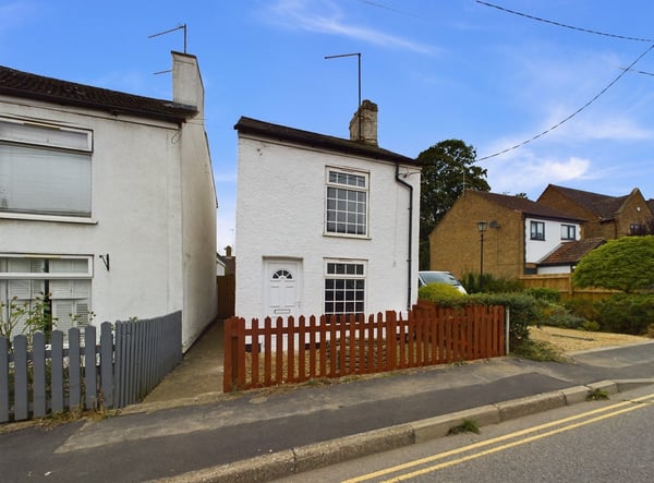 House Crusader Court in Huntingdonshire