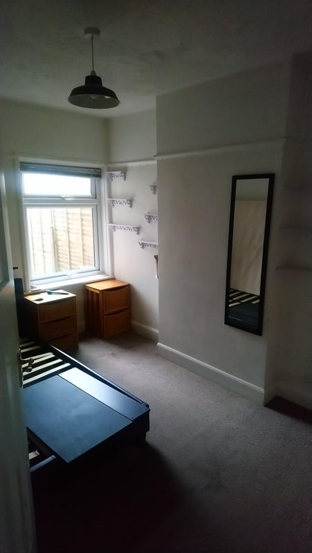 Room Castle Road in Bournemouth