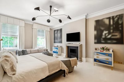 Flat Ennismore Gardens in City of Westminster