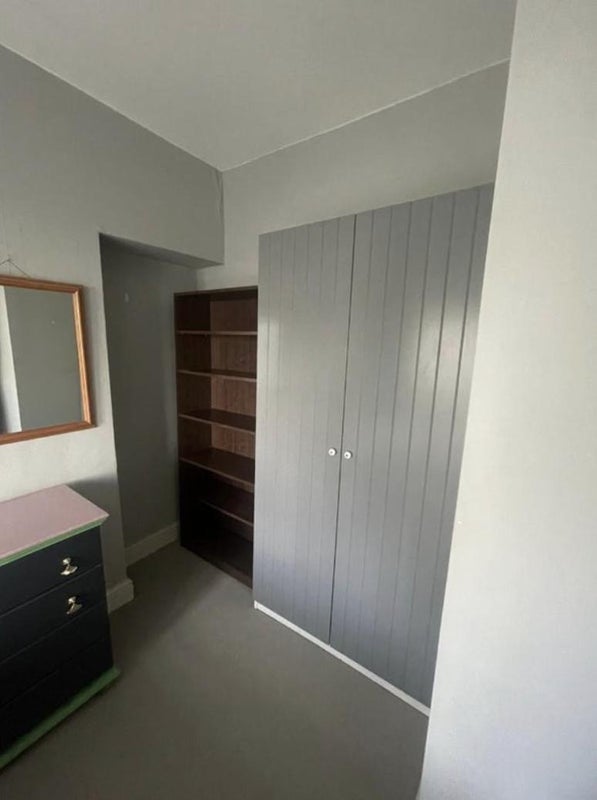 Room Bentworth Road in Greater London